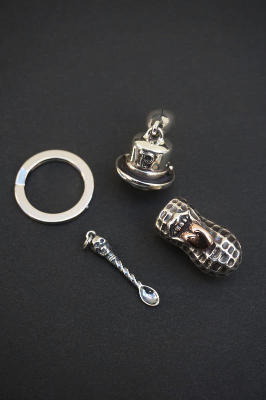 PEANUTS & Co. YACHIMATA BERO SILVER