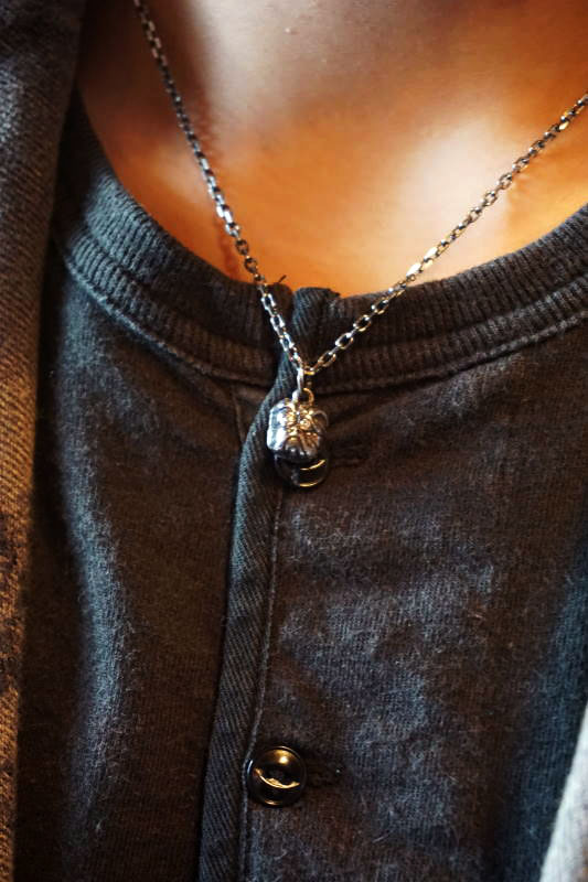 PEANUTS & Co. SMALL BULL SILVER DIAMOND
