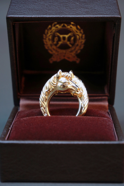 PEANUTS & Co. TWO FACE HORSE RING ☆K10 GOLD