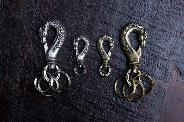 PE-HORSE-KEY-HOOK-BR - Peanuts & Co Horse Key Hook Large
