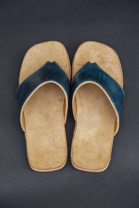 美品】CLINCH Thong sandal Latigo OD オリーブ CLINCH Thong sandal