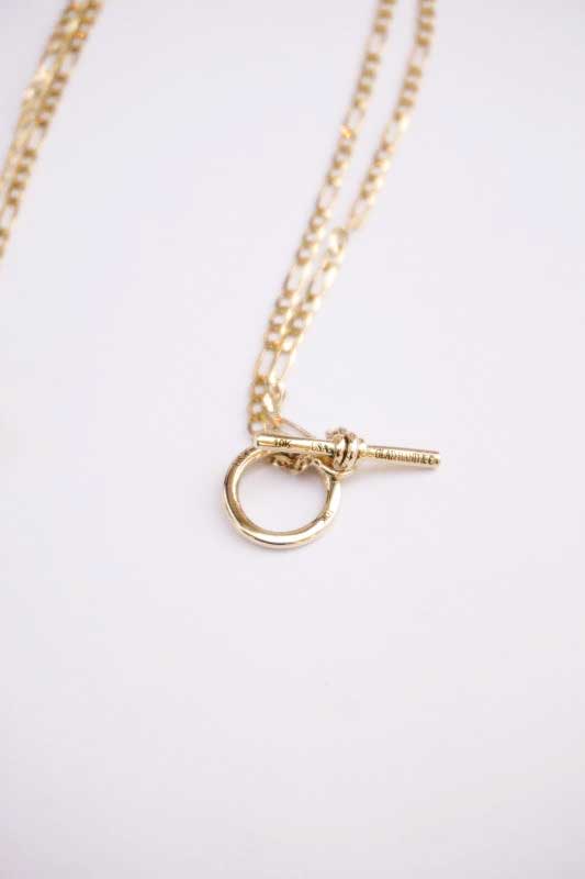 GLAD HAND JEWELRY KEY TOP & CHAIN 