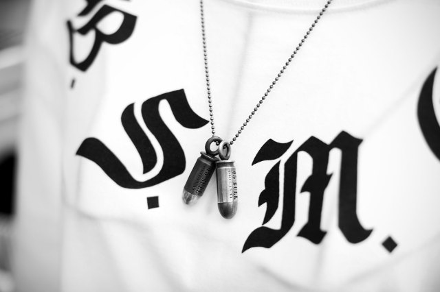 B.S.M.G. B LETTERS - L/S T-SHITS WHITE×BLACK