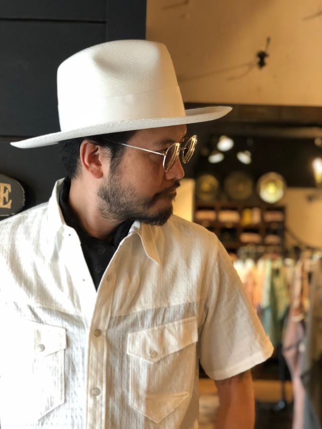 GLAD HAND & Co. -  HAT MEDALLION WHITE