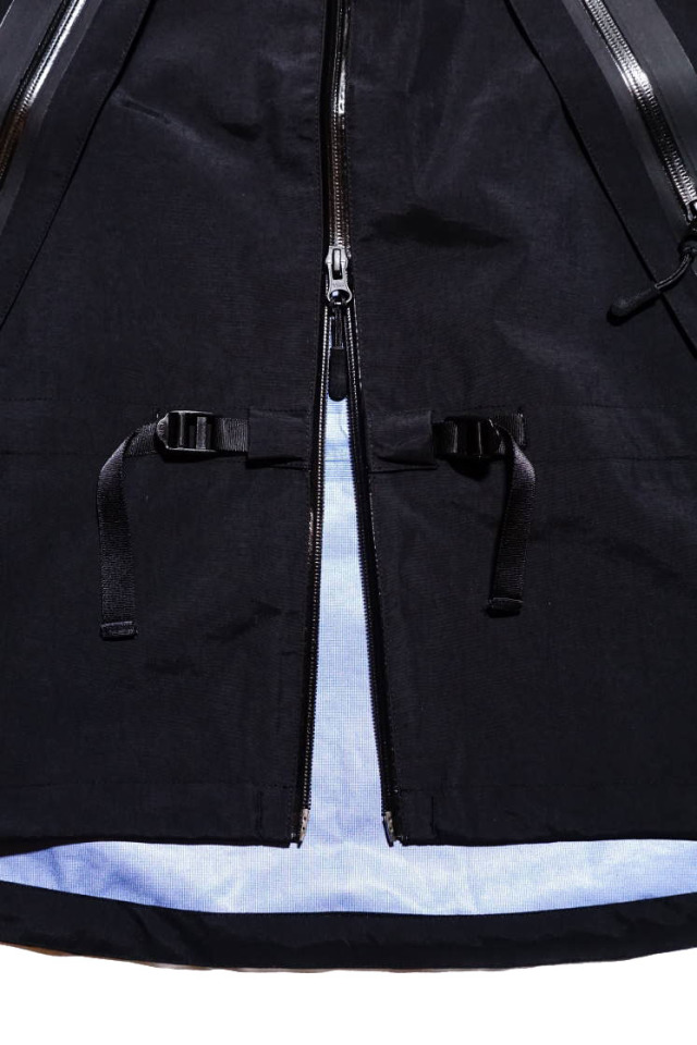 COMFY OUTDOOR GARMENT 