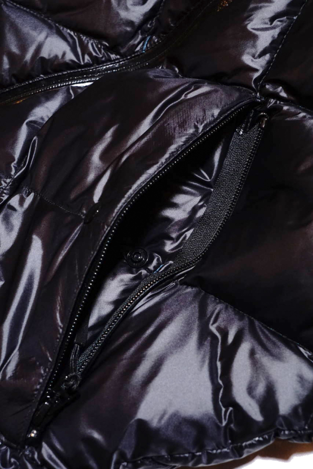 COMFY OUTDOOR GARMENT 