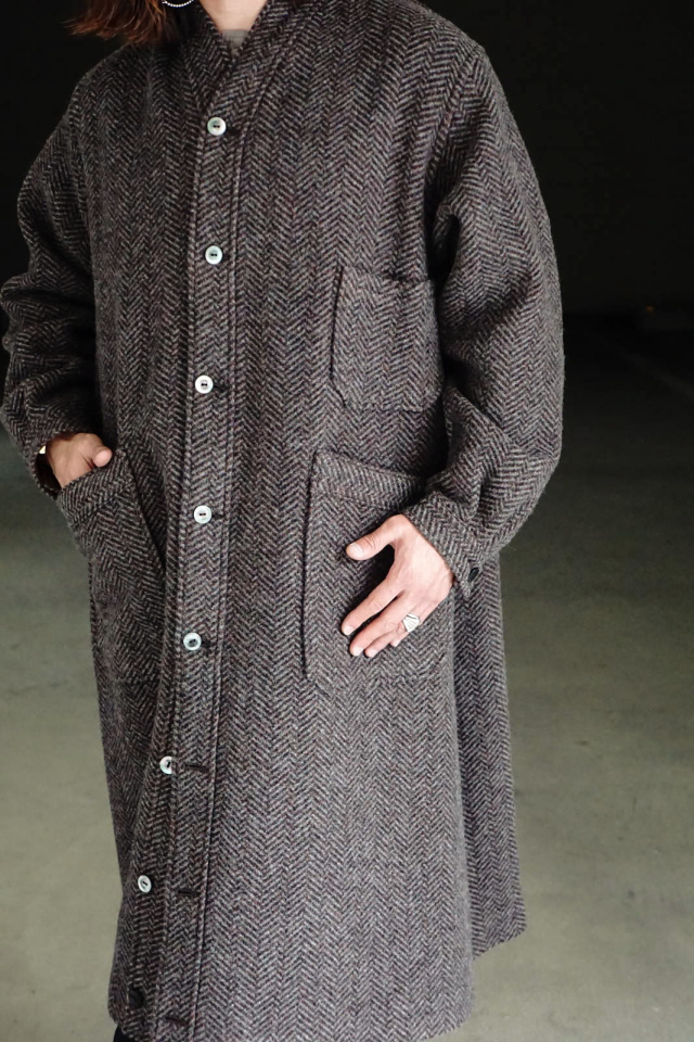 THE CIRCA BLAND S 104 C 46 