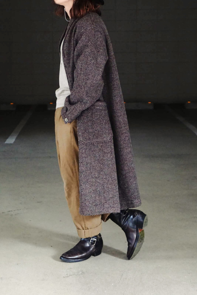 THE CIRCA BLAND S 104 C 46 