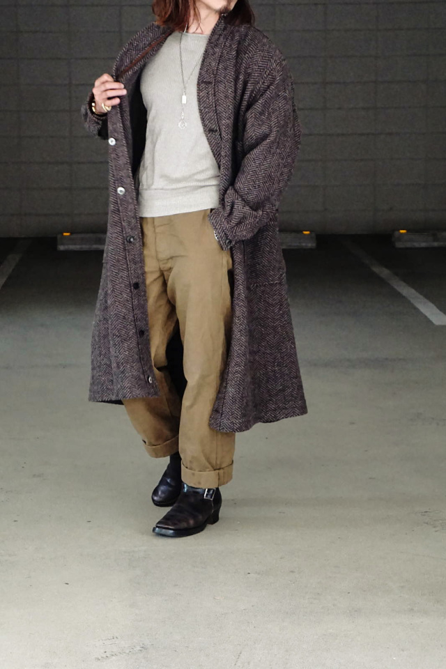 THE CIRCA BLAND S 104 C 46 