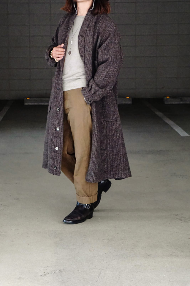 THE CIRCA BLAND S 104 C 46 