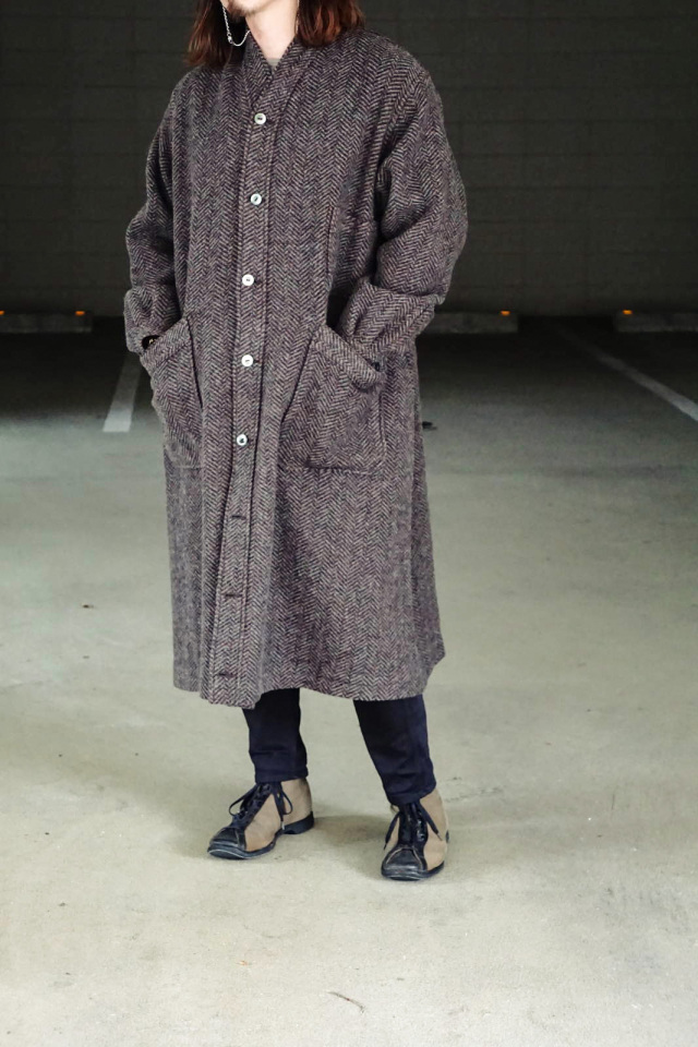 THE CIRCA BLAND S 104 C 46 