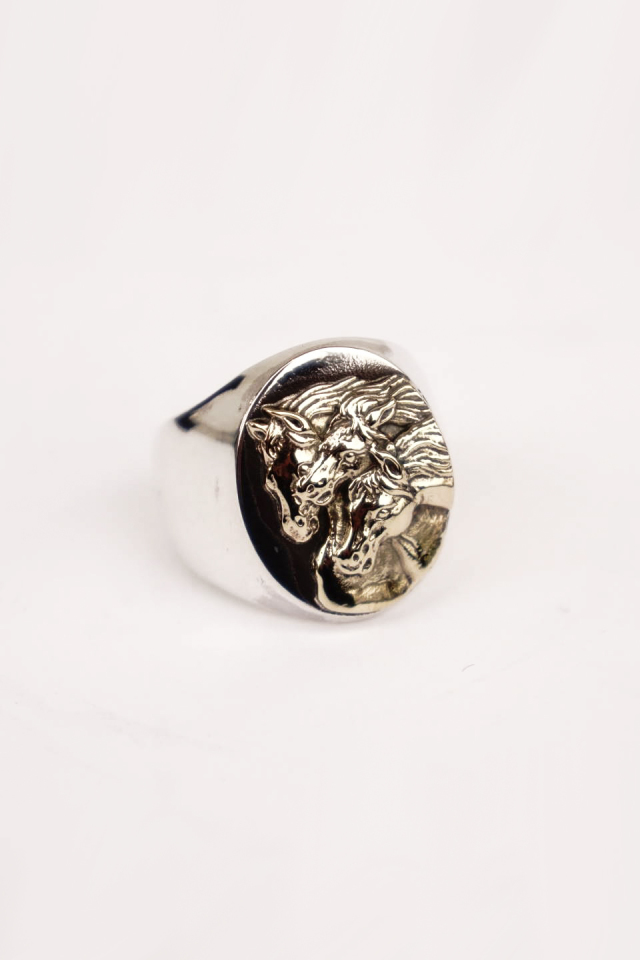 PEANUTS & Co. PHARAOHS HORSES RING oval L Silver×K10 Gold