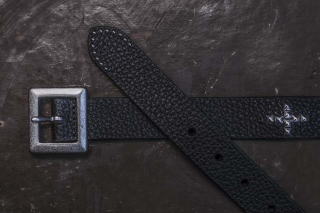Peanuts & Co. Leather studs belt
