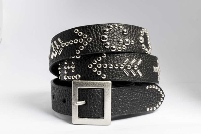 Peanuts & Co. Leather studs belt