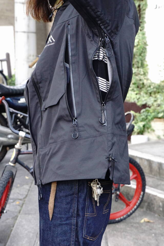 COMFY OUTDOOR GARMENT 