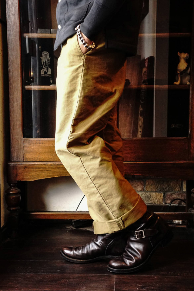 GANGSTERVILLE THUG - 45 TROUSERS KHAKI