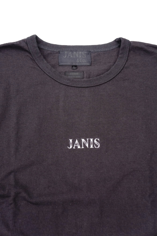 JANIS & Co. #CROSS TEE BLACK