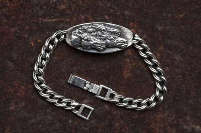 PEANUTS & Co. horse & snake plate bracelet silver