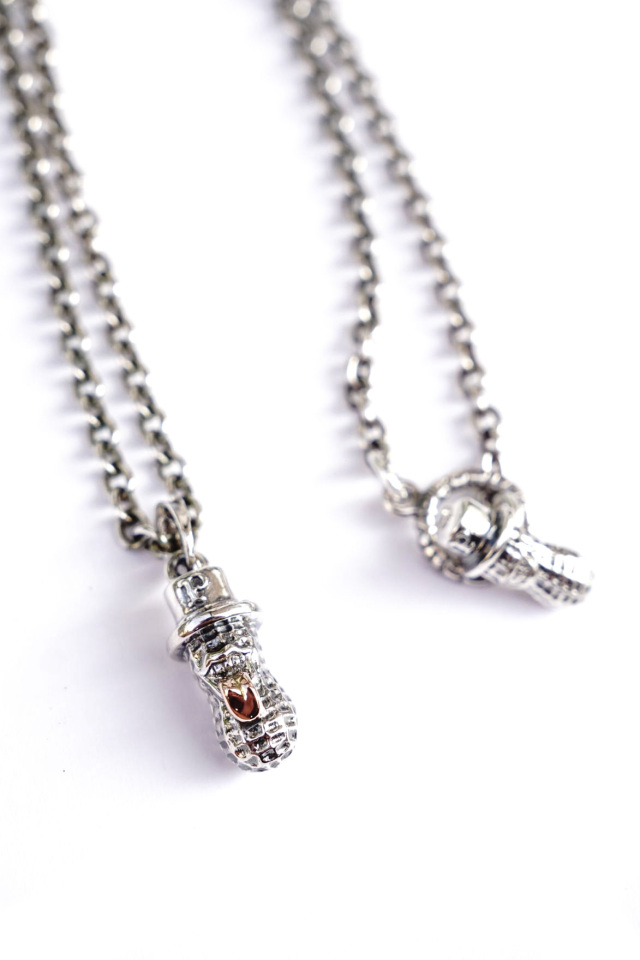 PEANUTS & Co. MEDIUM BERO PEANUTS SILVER + CHAIN ALL SILVER