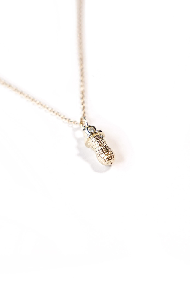 PEANUTS & Co. K10 SMALL PEANUTS DIAMOND