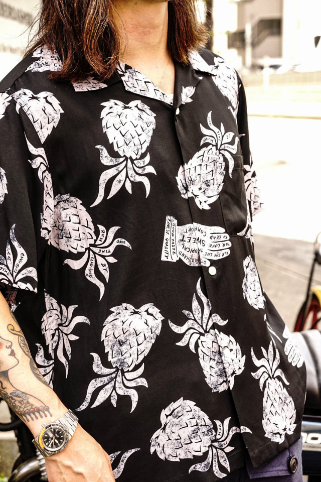 BY GLAD HAND PINEAPPLE HAND - S/S SHIRTS BLACK