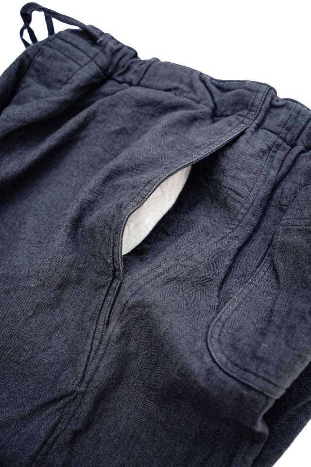 Django Atour da wide shorts / charcoalgrey