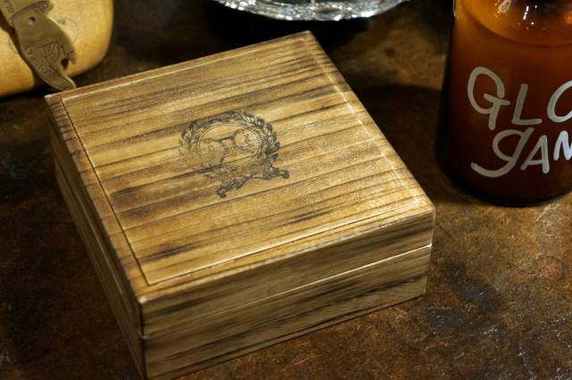 PEANUTS & Co. BULL BELT