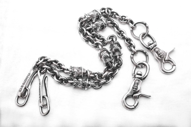 PEANUTS & Co. BULL WALLET CHAIN ALL SILVER