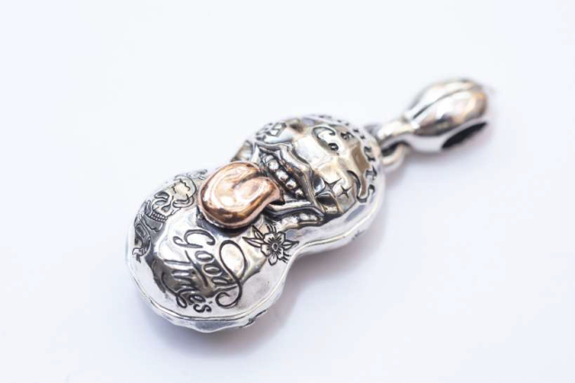 ピーナッツカンパニー ・BERO TATOO PEANUTS S SIZE ピーナッツカンパニー タトゥー ベロ ピーナッツ (スライド) S