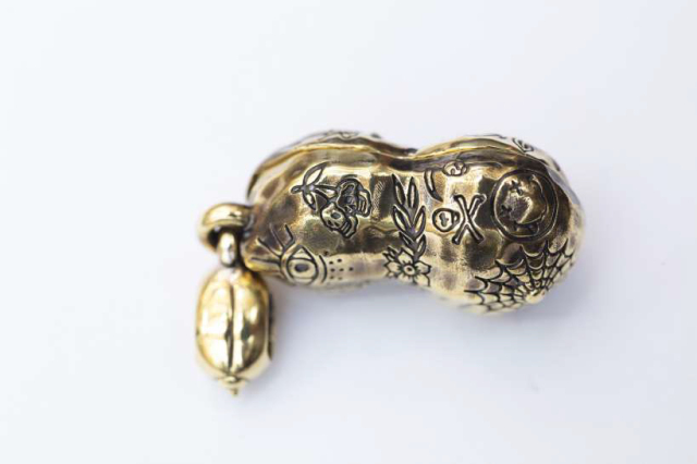 PEANUTS & Co. NORMAL TATOO PEANUTS slidetype Msize brass×silver