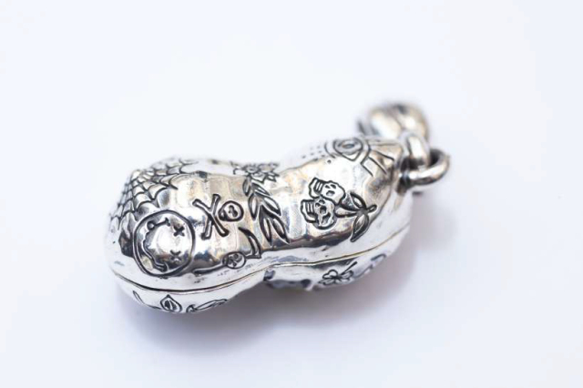 PEANUTS & Co. NORMAL TATTOO PEANUTS slidetype Lsize silver ×K10YG