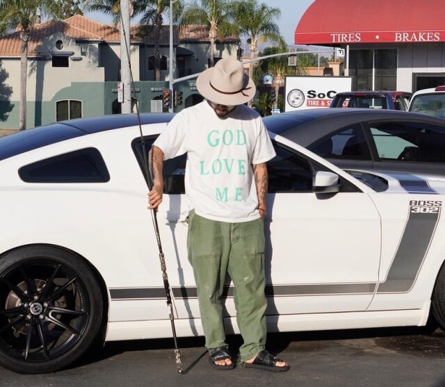 JANIS & Co. #GOD LOVES ME TEE WHITE