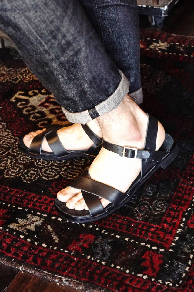 CLINCH Cross SANDAL Black Smooth