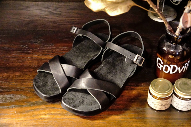 CLINCH Cross SANDAL Black Smooth