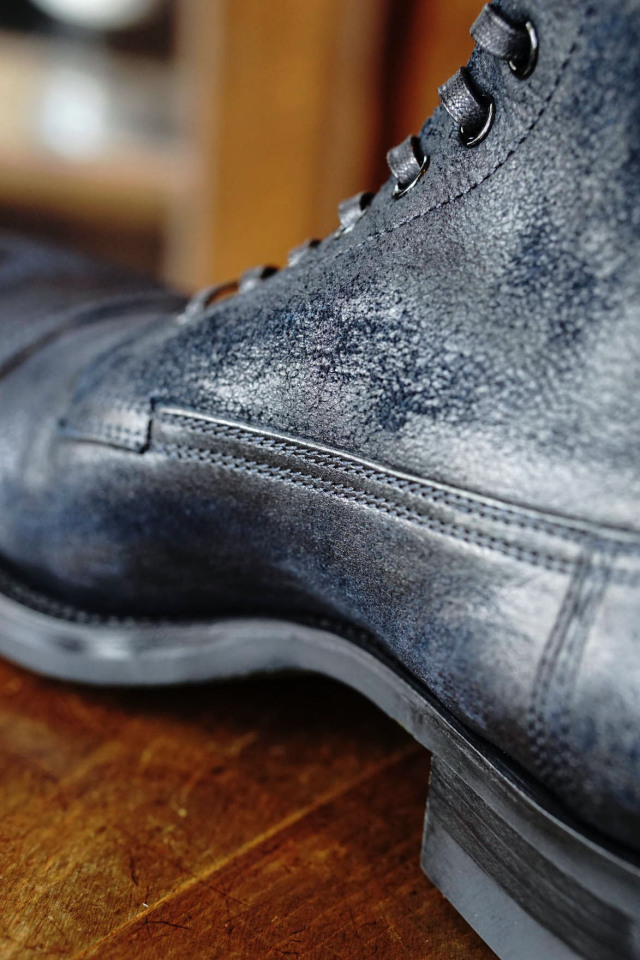 CLINCH Conrad Boots - Waxed Uneven Horse Suede - Navy