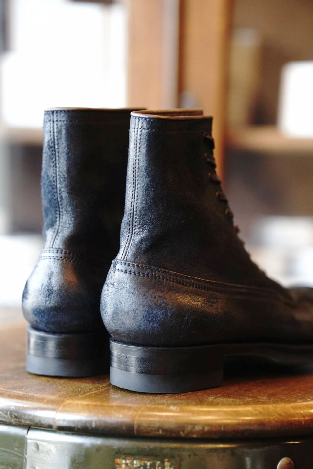 CLINCH Conrad Boots - Waxed Uneven Horse Suede - Navy