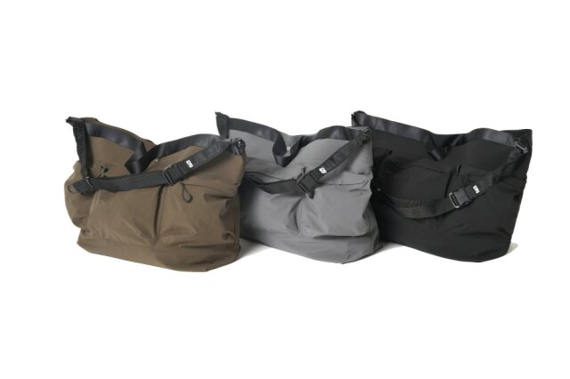 CMF OUTDOOR GARMENT “3 DAYS TOTE BAG COEXIST”