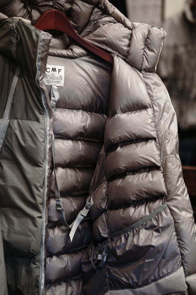 COMFY OUTDOOR GARMENT 24AW AR UL DOWN LEVEL7 ICE GREY L 新品