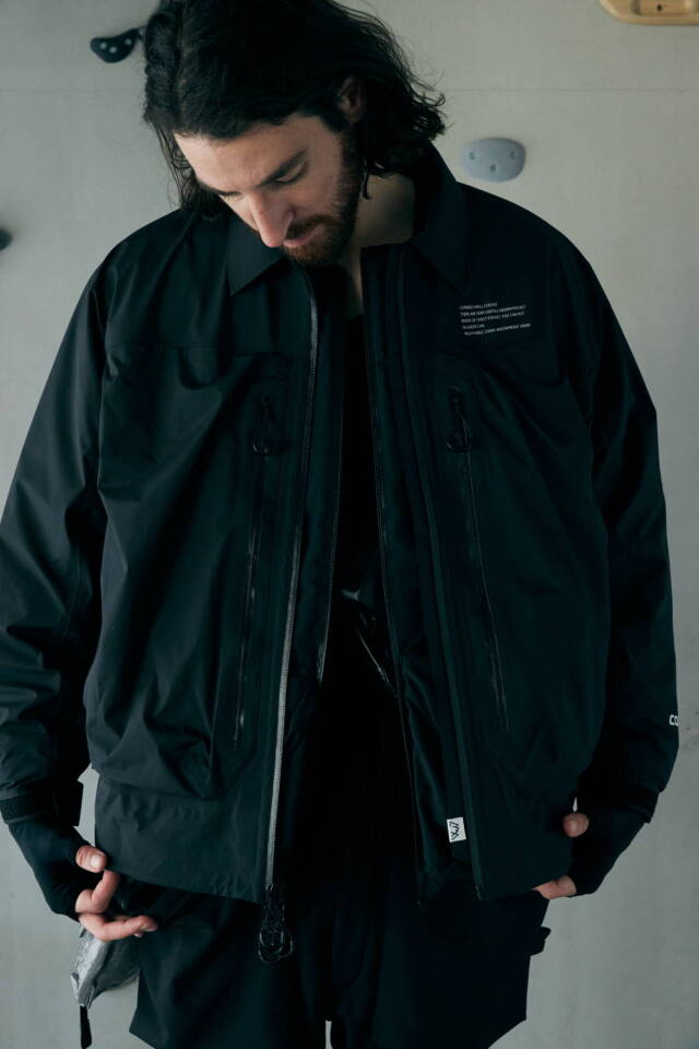 【GARMENT】アウター ブラック系 ポケット穴有り フランス製 サイズ0 CMF OUTDOOR GARMENT 