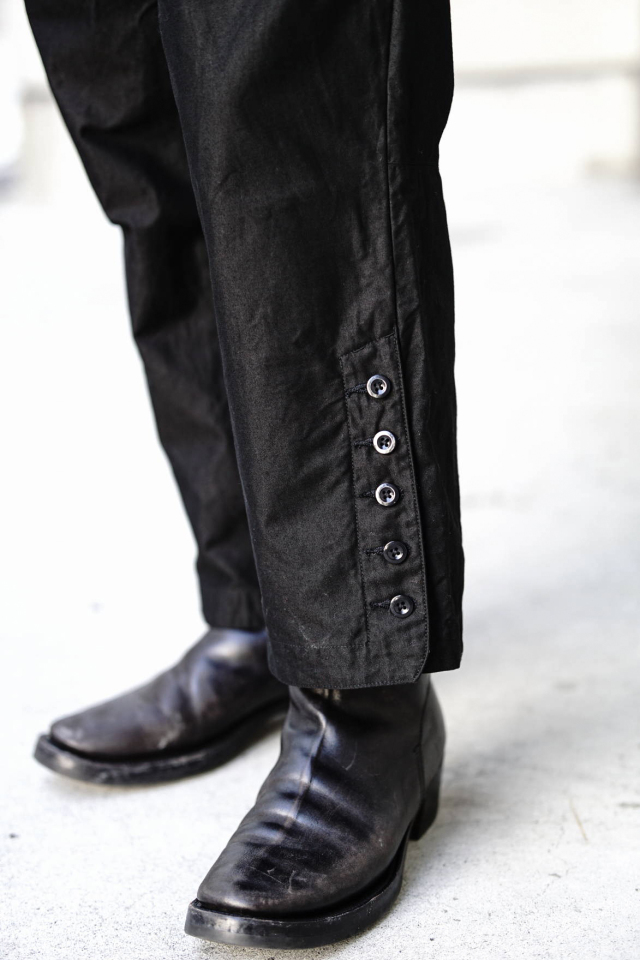 Django Atour victorians farmer moleskin pants / black