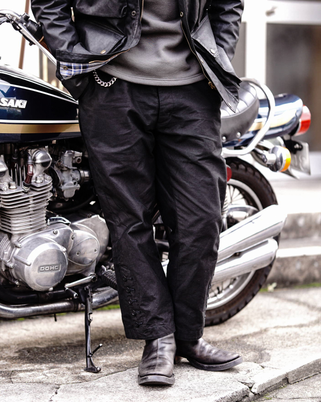 Django Atour victorians farmer moleskin pants / black