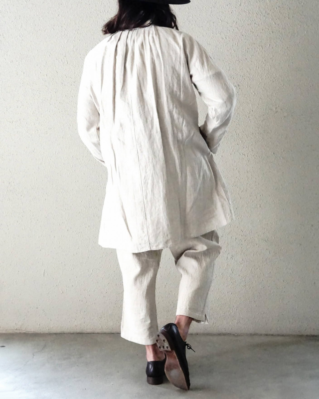 Django Atour classic farmers heavylinen coat / antique ecru