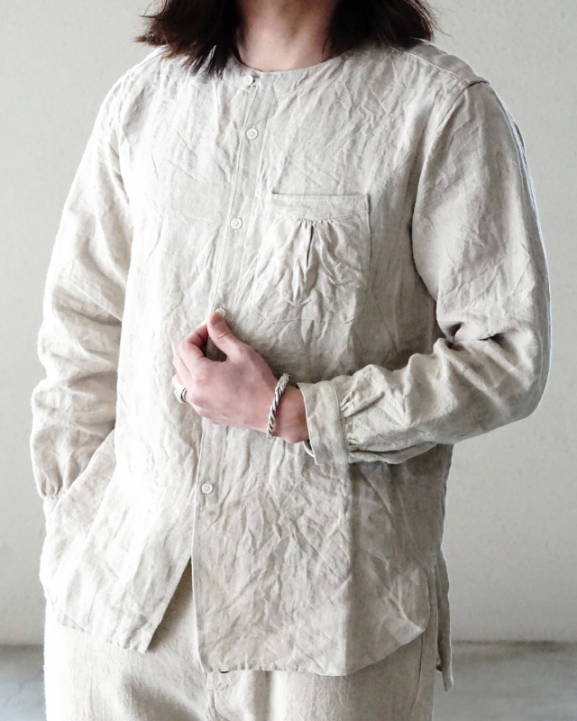 Django Atour classic germanwork heavylinen shirt / ecru