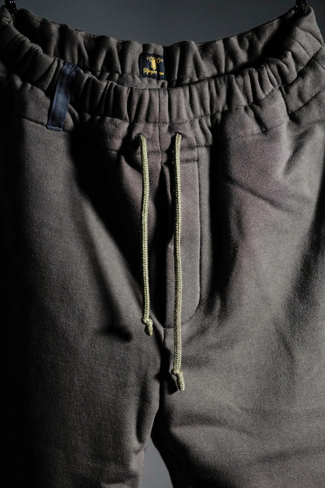 Django Atour da sweat easy pants / olive