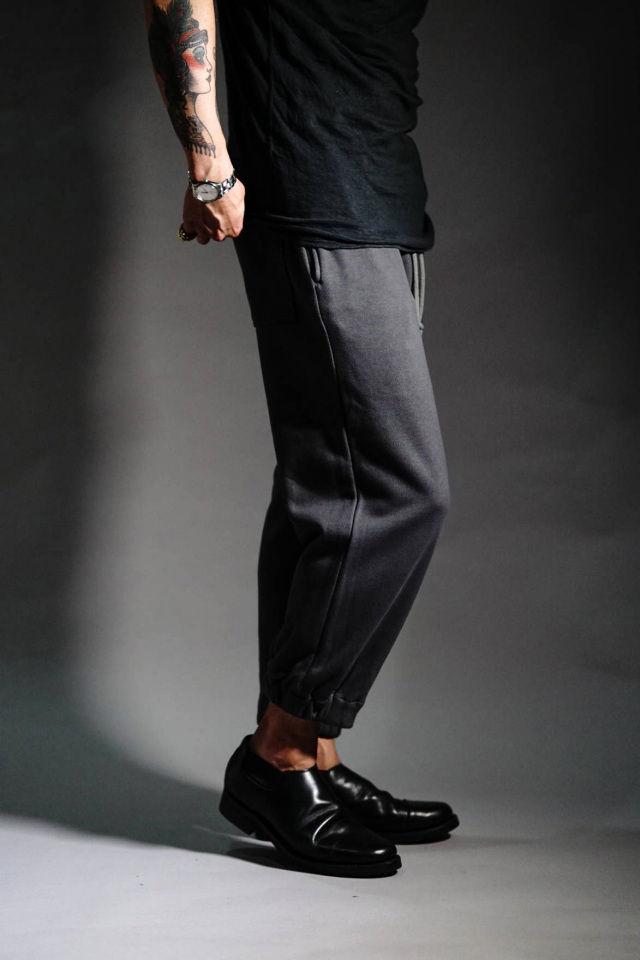 Django Atour da sweat easy pants / charcoal grey