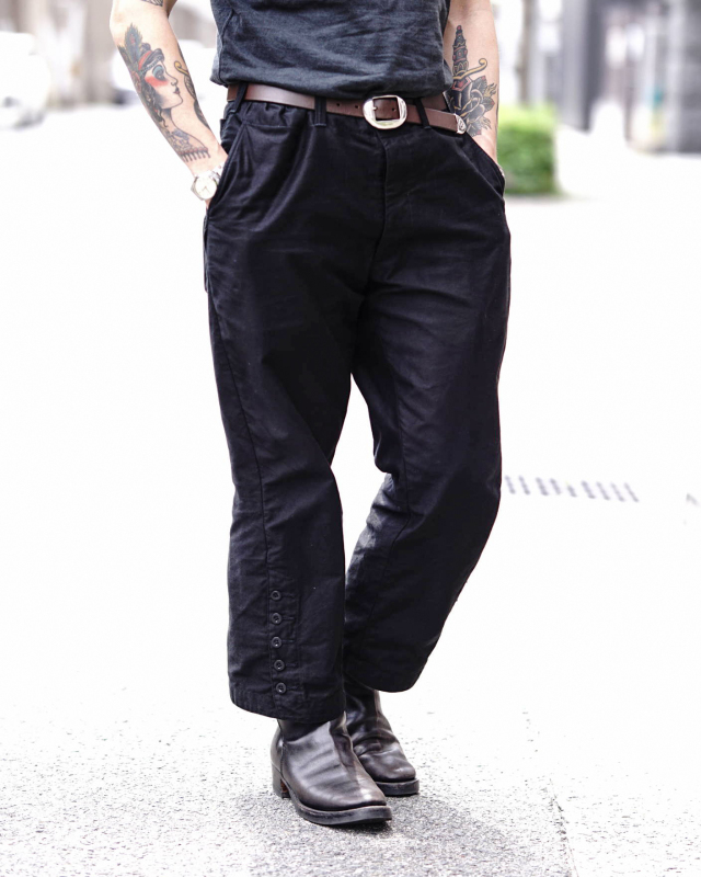 Django Atour victorians farmer moleskin pants / black