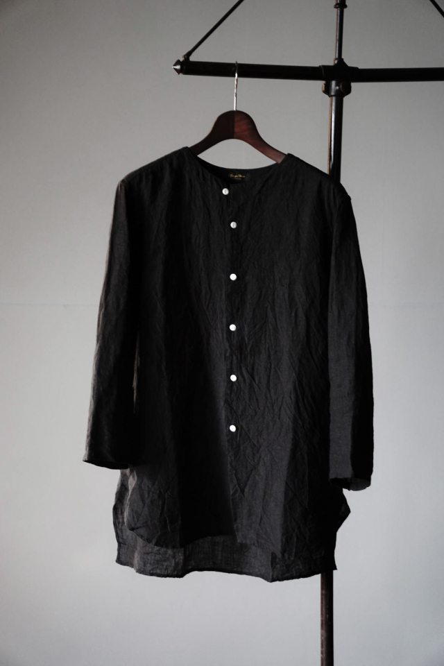 Django Atour classic german cuffless shirt feat. Suga Dairo / black（水）