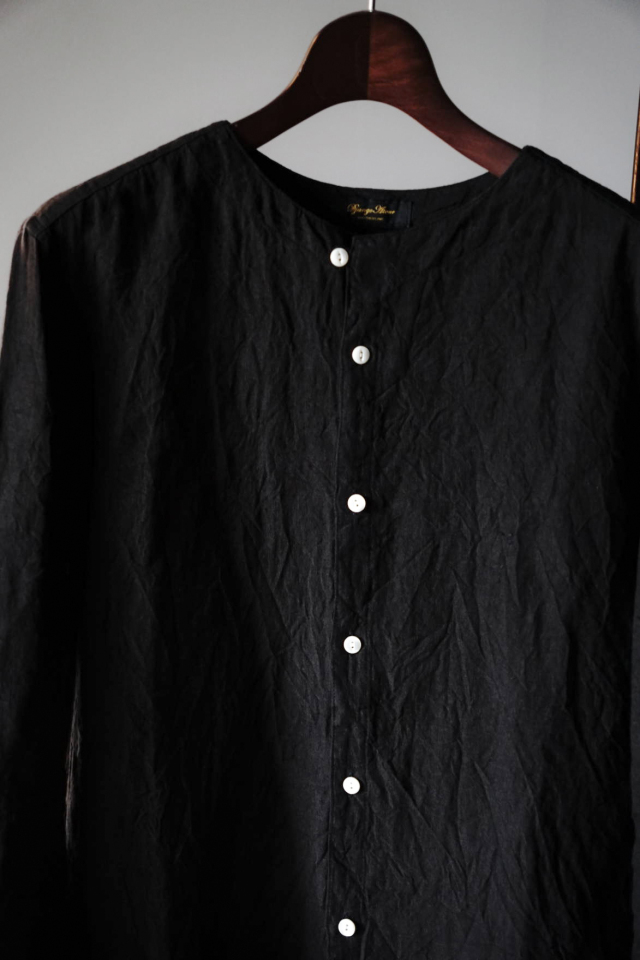Django Atour classic german cuffless shirt feat. Suga Dairo / black（水）
