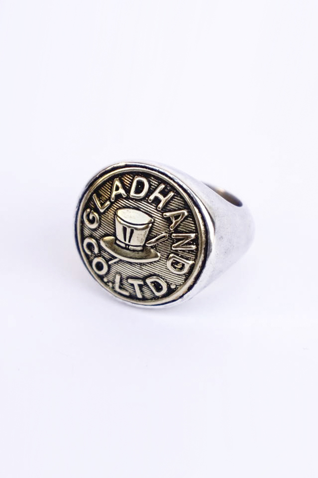 GLAD HAND. BUTTON RING 