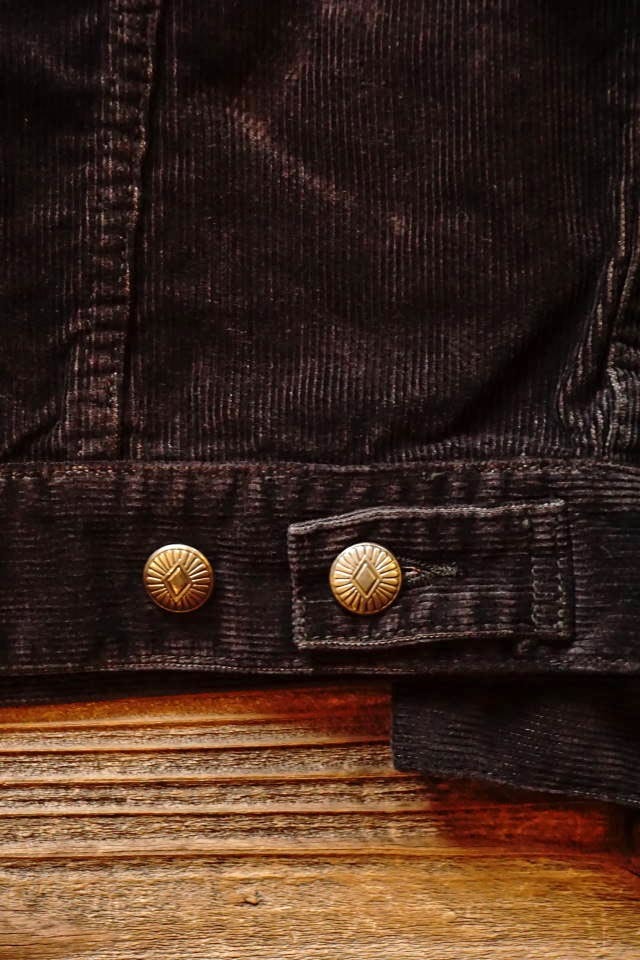 JANIS & Co. BLACK CORDUROY JACKET 【REGULAR WASH】